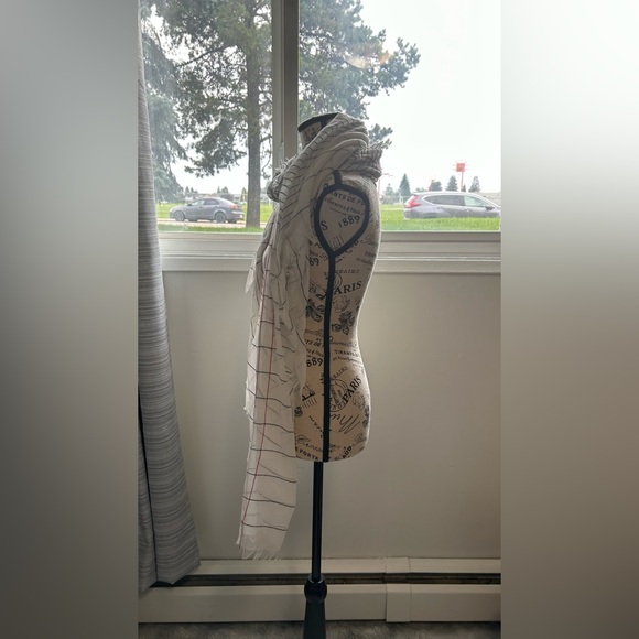 Calvin Klein Scarf - Picture 3 of 9